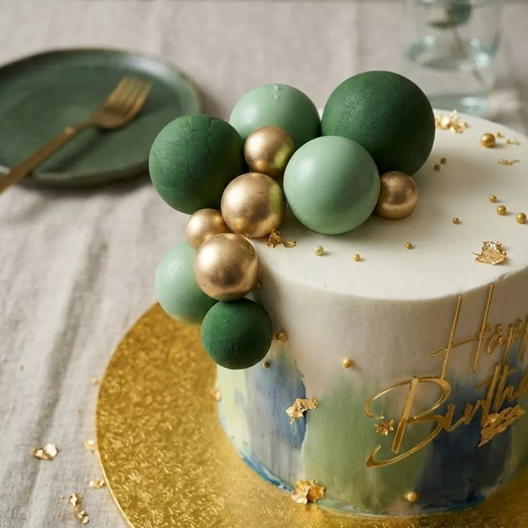Emerald Luxe Cake