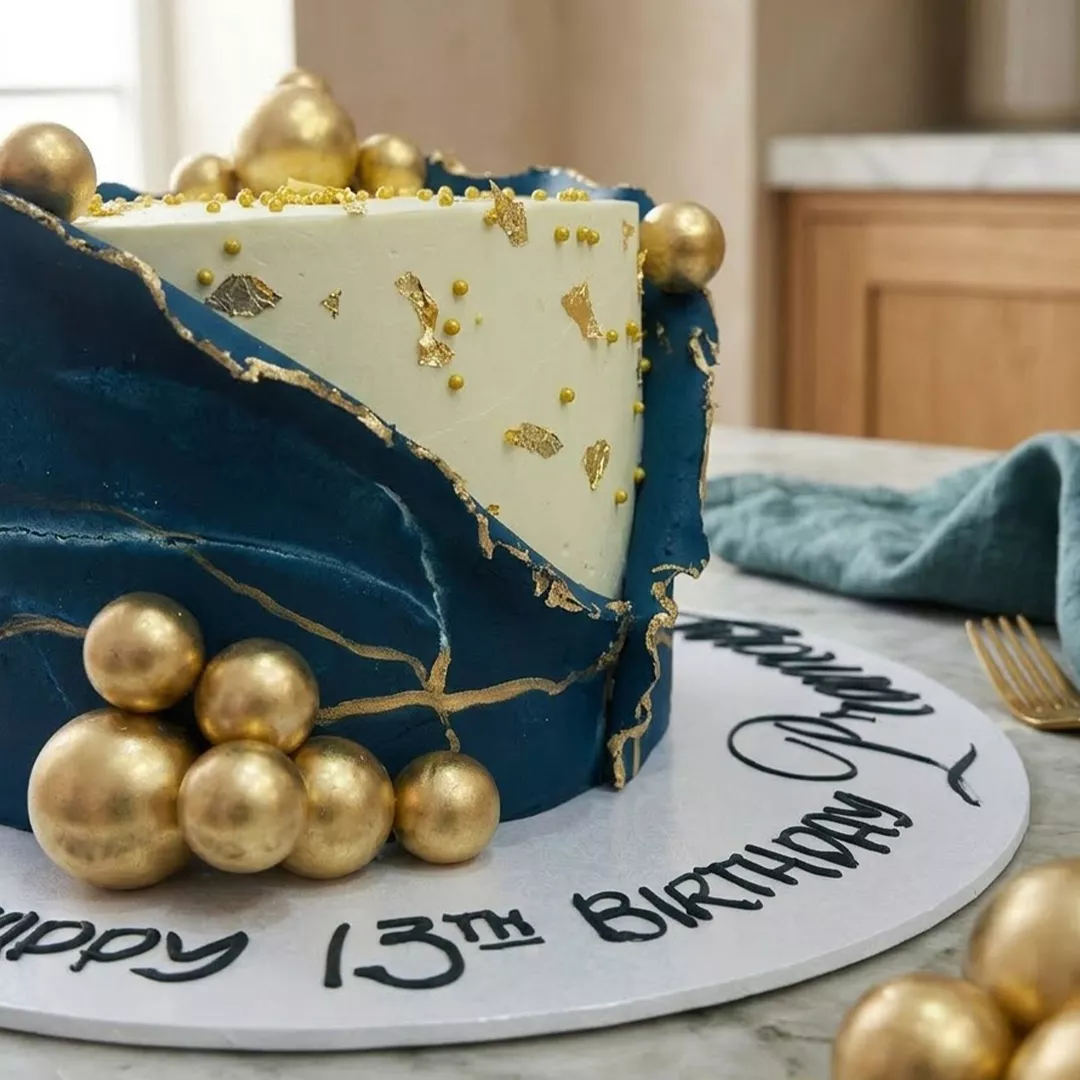Midnight Luxe Cake